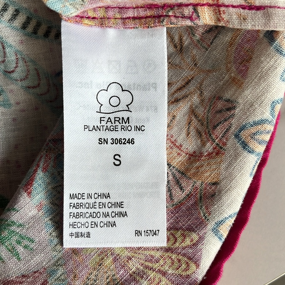 FARM Rio Multicolor Tropical Button Down Shirt - Picture 14 of 16